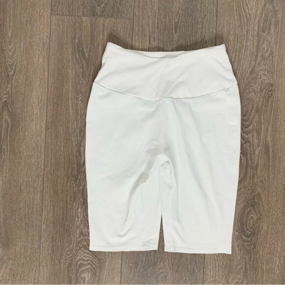 Ryderwear Women's Scrunch Bum Biker Shorts High Rise Waist White Size Small - Picture 2 of 11